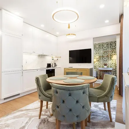 Apartment Lux With A Terrace In Old Town *